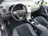 Toyota Avensis bei Sportwagen.expert - Abbildung (8 / 15)