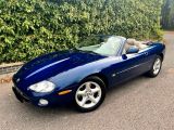 Jaguar XK8 bei Sportwagen.expert - Abbildung (7 / 15)
