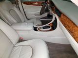 Jaguar Daimler bei Sportwagen.expert - Abbildung (7 / 15)