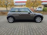 Mini One bei Sportwagen.expert - Abbildung (7 / 15)