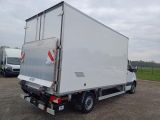 Mercedes-Benz Sprinter bei Sportwagen.expert - Abbildung (4 / 15)