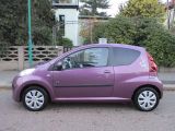 Toyota Aygo bei Sportwagen.expert - Abbildung (2 / 5)
