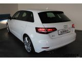 Audi A3 bei Sportwagen.expert - Abbildung (4 / 15)
