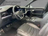 VW Touareg bei Sportwagen.expert - Abbildung (9 / 15)