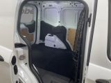 Ford Transit bei Sportwagen.expert - Abbildung (10 / 15)