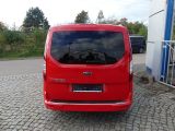 Ford Tourneo bei Sportwagen.expert - Abbildung (9 / 15)