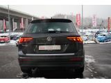 VW Tiguan bei Sportwagen.expert - Abbildung (6 / 15)