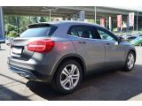 Mercedes-Benz GLA-Klasse bei Sportwagen.expert - Abbildung (8 / 15)