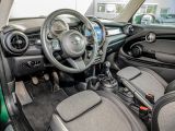 Mini One bei Sportwagen.expert - Abbildung (4 / 15)