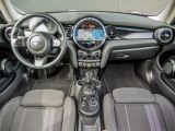 Mini Cooper bei Sportwagen.expert - Abbildung (8 / 15)