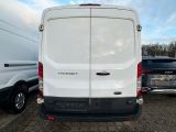 Ford Transit bei Sportwagen.expert - Abbildung (3 / 6)