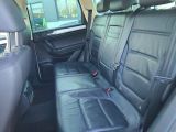 VW Touareg bei Sportwagen.expert - Abbildung (12 / 15)