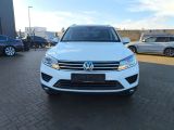 VW Touareg bei Sportwagen.expert - Abbildung (4 / 15)