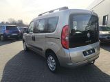 Fiat Doblo bei Sportwagen.expert - Abbildung (4 / 15)