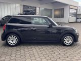Mini One bei Sportwagen.expert - Abbildung (8 / 15)