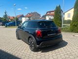 Mini Cooper bei Sportwagen.expert - Abbildung (6 / 15)