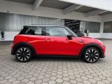 Mini Cooper bei Sportwagen.expert - Abbildung (9 / 15)