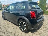 Mini Cooper bei Sportwagen.expert - Abbildung (5 / 15)