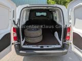 Opel Combo bei Sportwagen.expert - Abbildung (8 / 12)