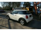 Mini One bei Sportwagen.expert - Abbildung (10 / 12)