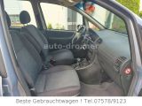 Opel Zafira bei Sportwagen.expert - Abbildung (9 / 9)