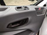 Ford Transit bei Sportwagen.expert - Abbildung (10 / 15)