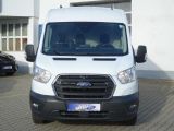 Ford Transit bei Sportwagen.expert - Abbildung (2 / 15)