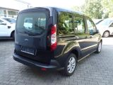 Ford Tourneo bei Sportwagen.expert - Abbildung (7 / 15)