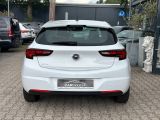 Opel Astra bei Sportwagen.expert - Abbildung (4 / 10)