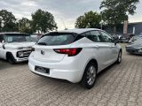 Opel Astra bei Sportwagen.expert - Abbildung (6 / 10)