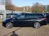 Opel Astra bei Sportwagen.expert - Abbildung (3 / 15)