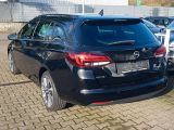 Opel Astra bei Sportwagen.expert - Abbildung (2 / 15)