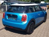 Mini Cooper D bei Sportwagen.expert - Abbildung (6 / 15)