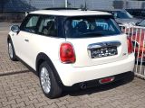 Mini One bei Sportwagen.expert - Abbildung (2 / 15)