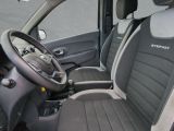 Dacia Lodgy bei Sportwagen.expert - Abbildung (6 / 12)