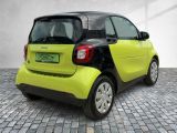 Smart smart fortwo bei Sportwagen.expert - Abbildung (8 / 15) Smart smart fortwo bei Sportwagen.expert - Abbildung (8 / 15)