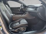 Jaguar XF bei Sportwagen.expert - Abbildung (4 / 10)