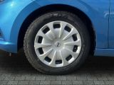 Nissan Micra bei Sportwagen.expert - Abbildung (9 / 12)