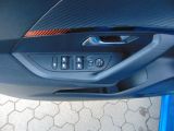 Peugeot 2008 bei Sportwagen.expert - Abbildung (13 / 15)