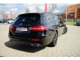 Mercedes-Benz E-Klasse bei Sportwagen.expert - Abbildung (5 / 15)