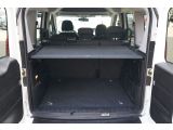 Fiat Doblo bei Sportwagen.expert - Abbildung (8 / 15)