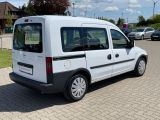 Opel Combo bei Sportwagen.expert - Abbildung (6 / 15)
