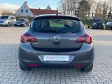 Opel Astra bei Sportwagen.expert - Abbildung (7 / 15)