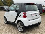 Smart smart fortwo bei Sportwagen.expert - Abbildung (8 / 15)