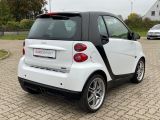 Smart smart fortwo bei Sportwagen.expert - Abbildung (6 / 15)