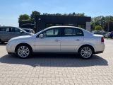 Opel Vectra bei Sportwagen.expert - Abbildung (9 / 15)