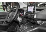 Opel Combo bei Sportwagen.expert - Abbildung (9 / 15)