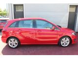 Mercedes-Benz B-Klasse bei Sportwagen.expert - Abbildung (6 / 15)