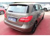 Mercedes-Benz B-Klasse bei Sportwagen.expert - Abbildung (8 / 15)
