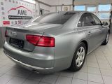 Audi A8 bei Sportwagen.expert - Abbildung (5 / 15)